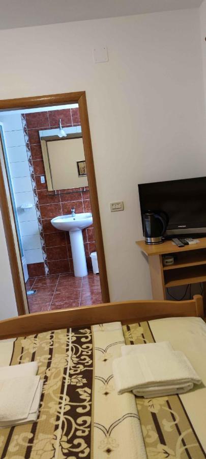 Apartments Sofija Slatine Ngoại thất bức ảnh